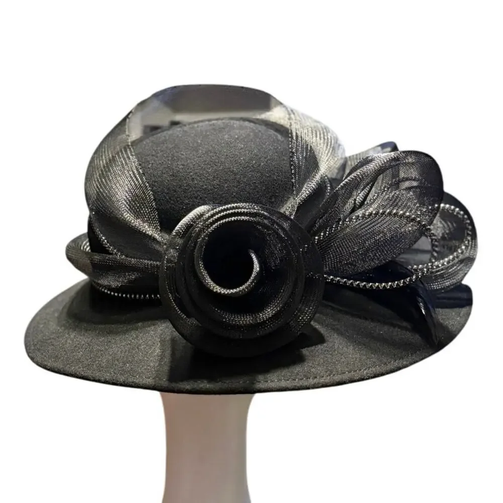 Black Felt Swinger Hat with Crinoline Trim by Swan Hat Co, New York Vintage - Picture 4 of 6